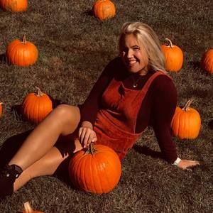 Meet your Posher, Maddi